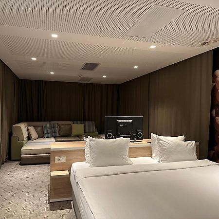 Hotel Nar Τρέμπινιε Εξωτερικό φωτογραφία