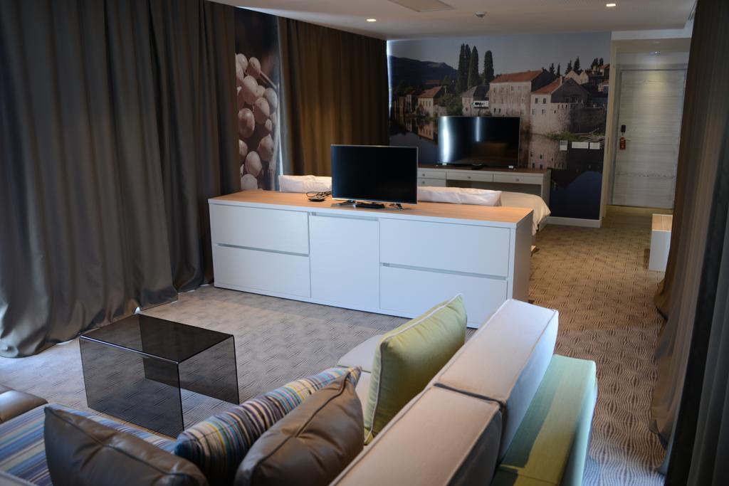 Hotel Nar Τρέμπινιε Δωμάτιο φωτογραφία