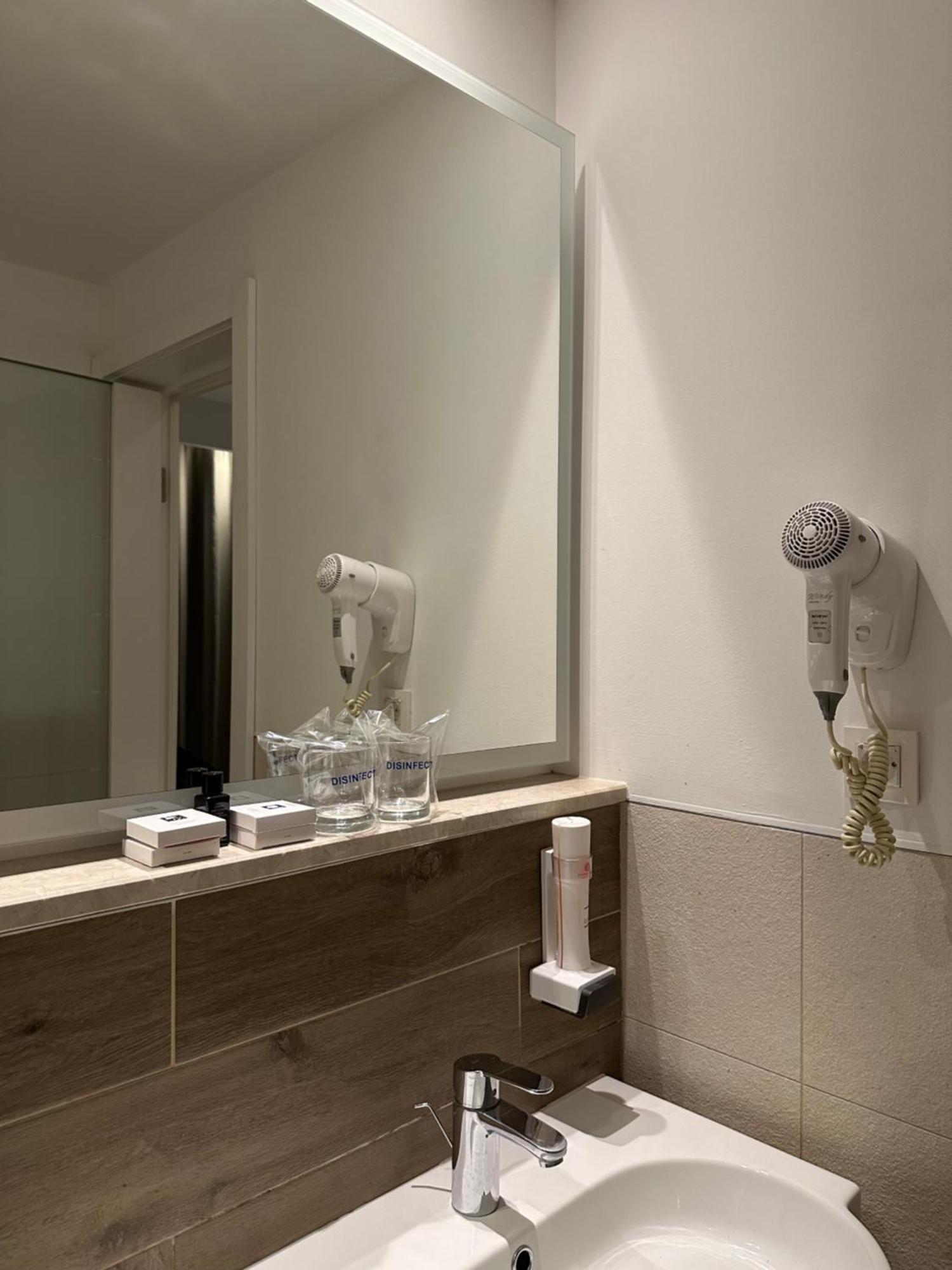 Hotel Nar Τρέμπινιε Εξωτερικό φωτογραφία