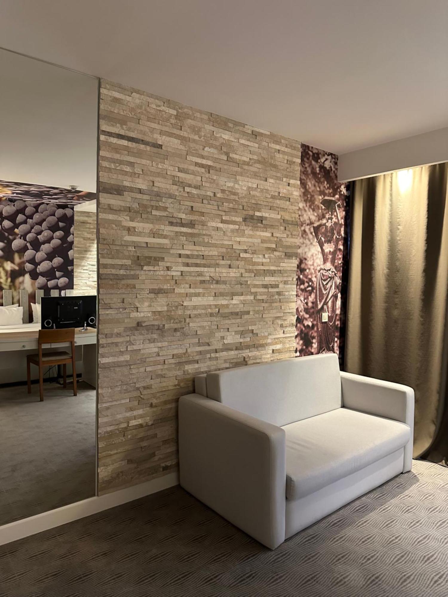 Hotel Nar Τρέμπινιε Εξωτερικό φωτογραφία