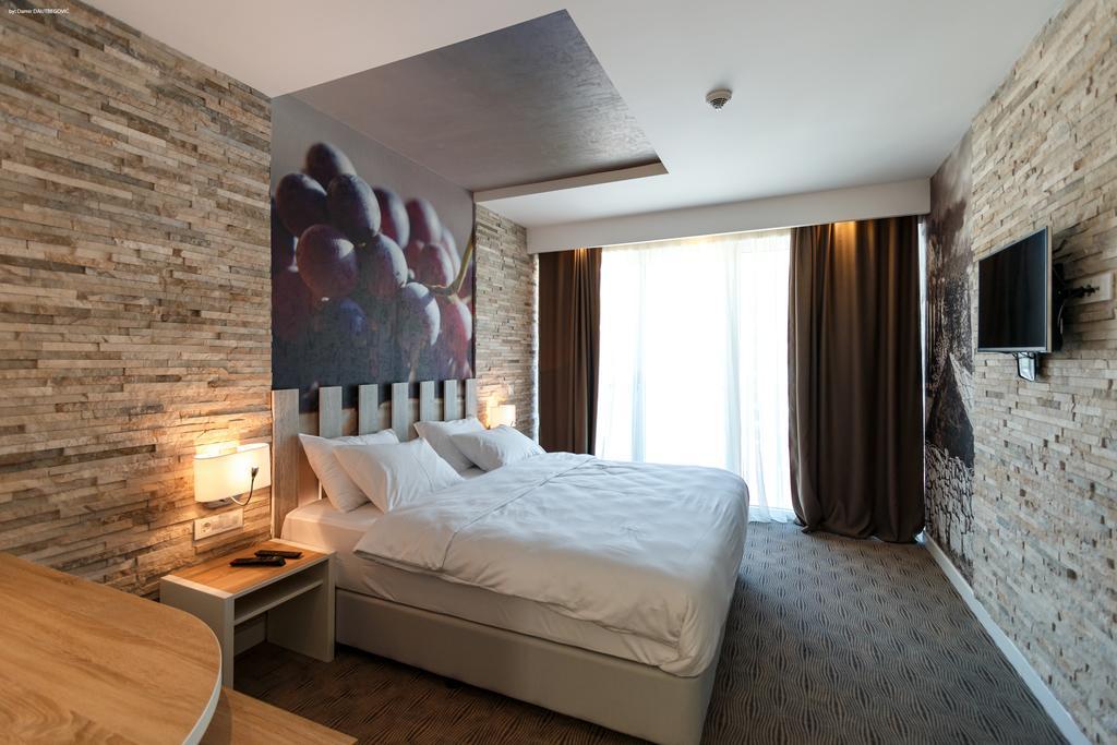 Hotel Nar Τρέμπινιε Δωμάτιο φωτογραφία